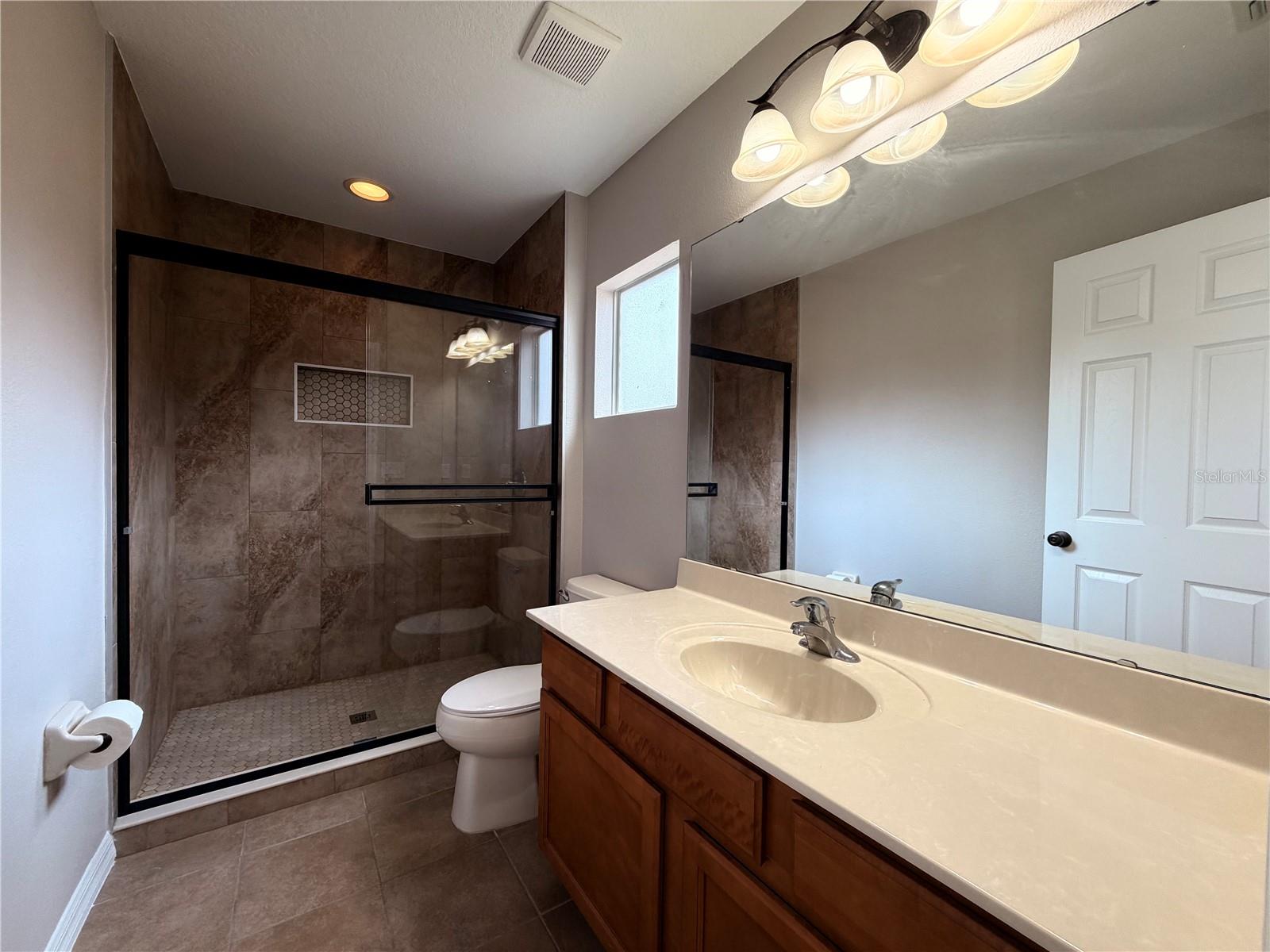 528 ORANGE COSMOS BLVD, DAVENPORT, FL, 33837