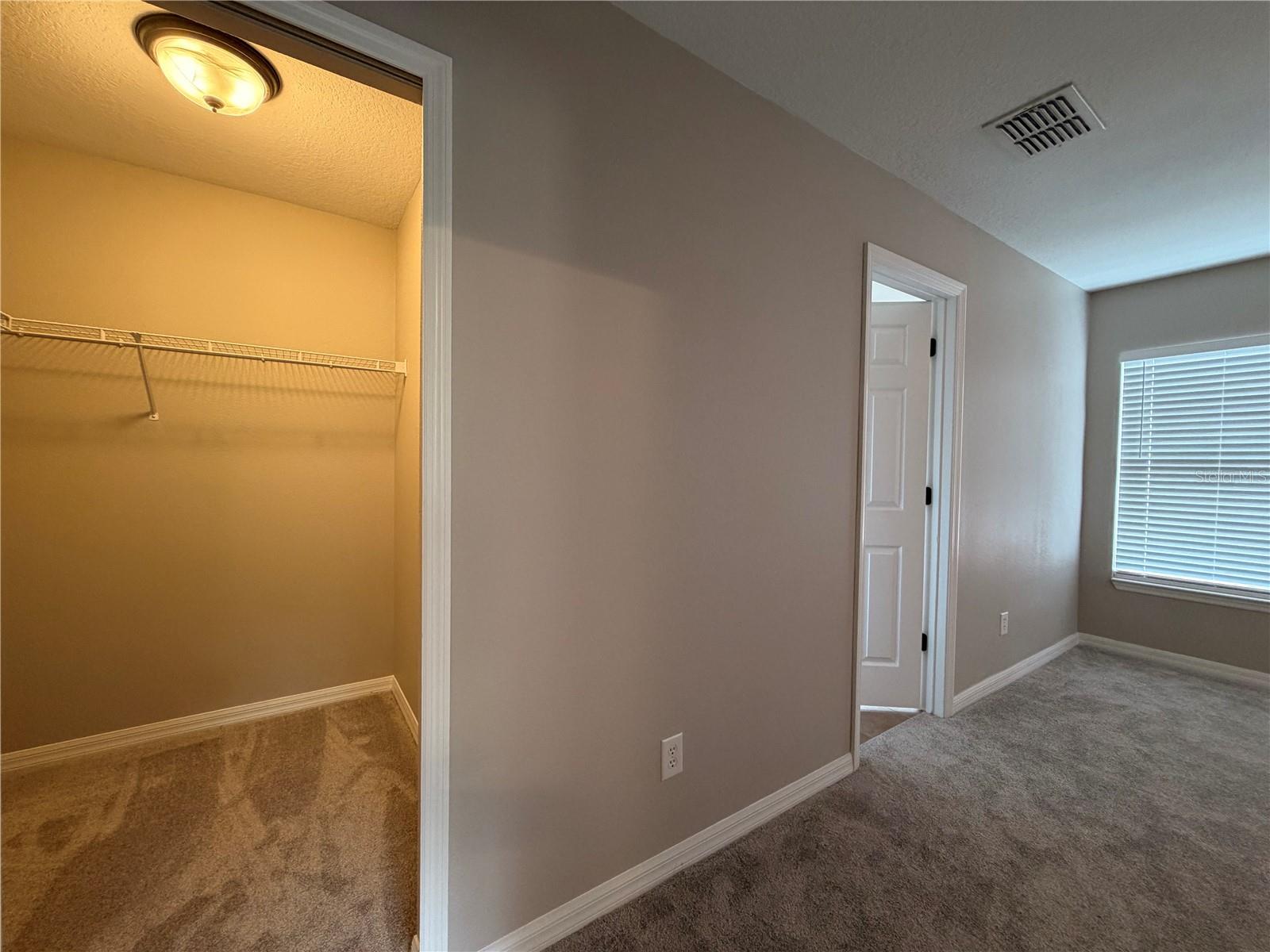 528 ORANGE COSMOS BLVD, DAVENPORT, FL, 33837