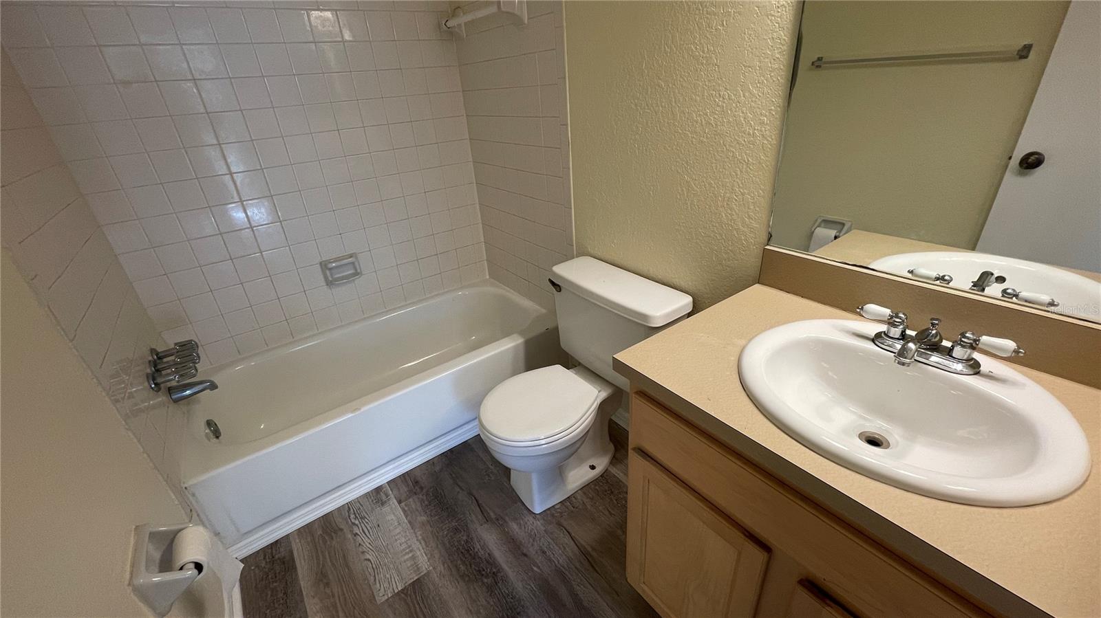 5400 26TH ST W #M222, BRADENTON, FL, 34207