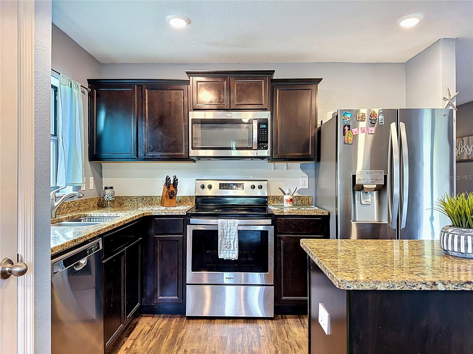 1717 CHATHAM GREEN CIR, RUSKIN, FL, 33570