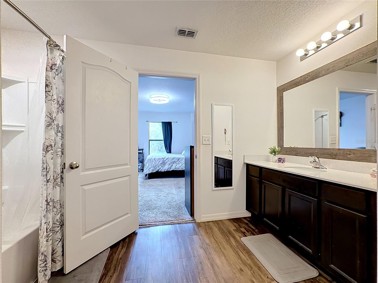 1717 CHATHAM GREEN CIR, RUSKIN, FL, 33570