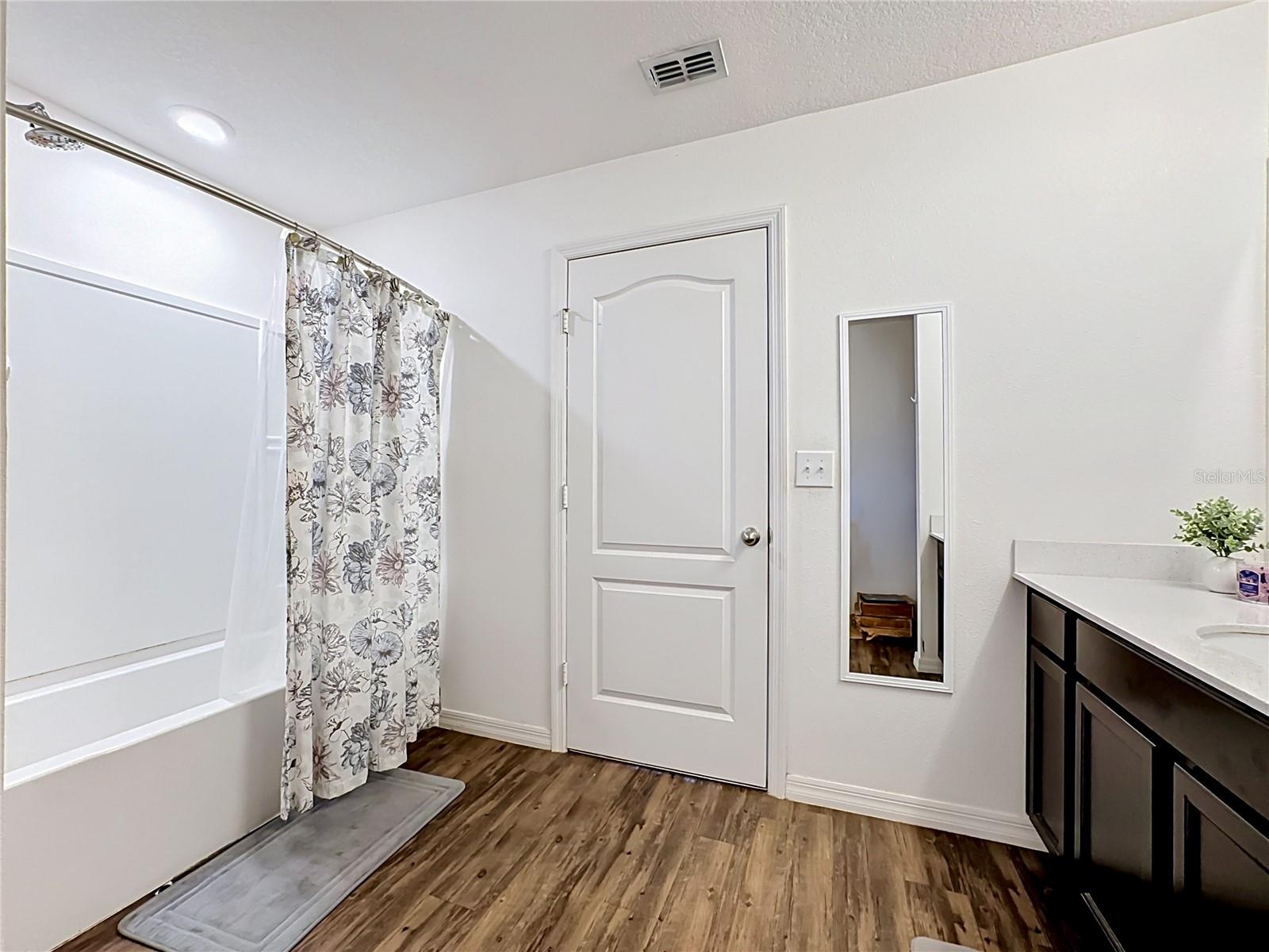 1717 CHATHAM GREEN CIR, RUSKIN, FL, 33570