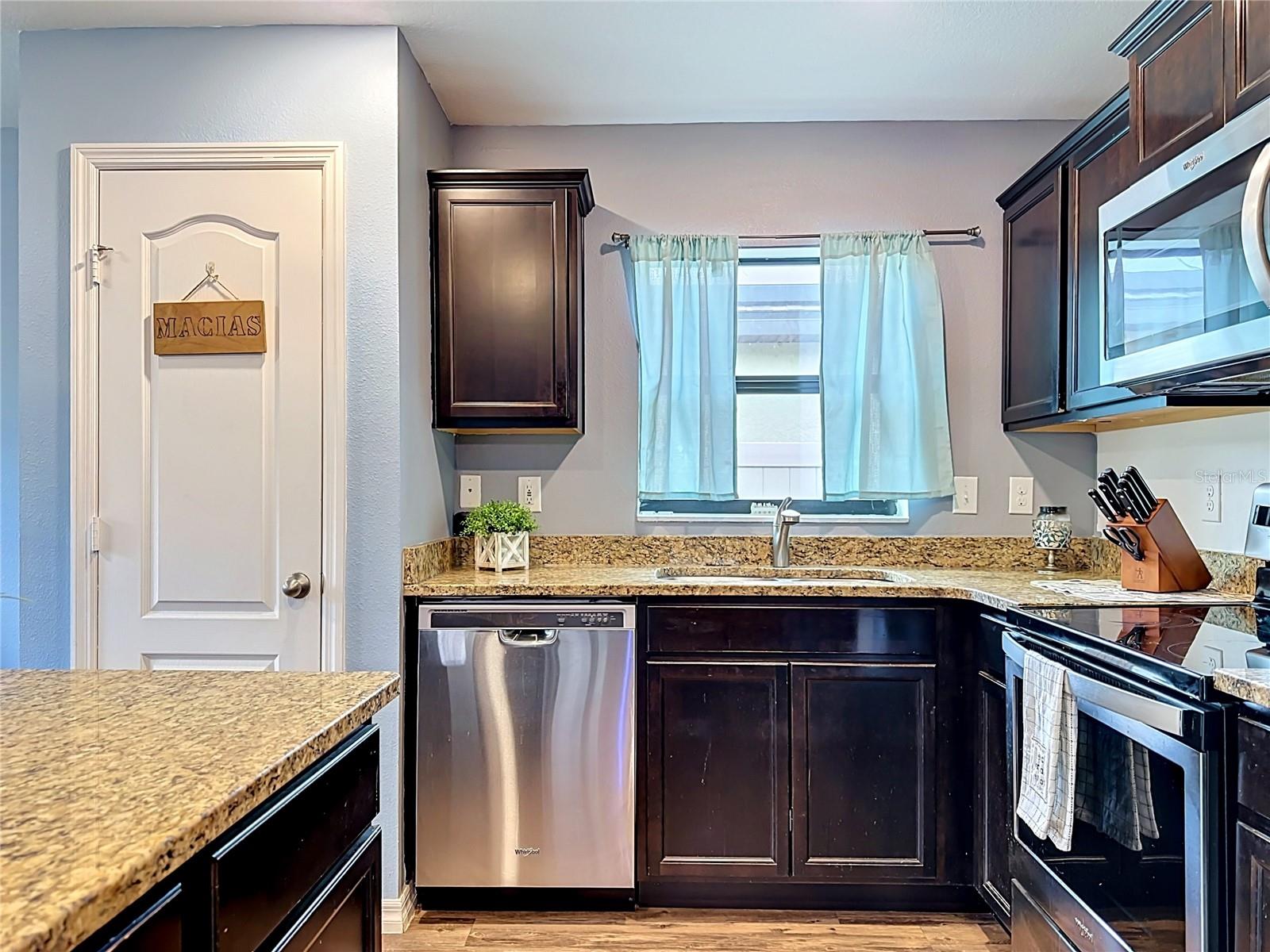 1717 CHATHAM GREEN CIR, RUSKIN, FL, 33570