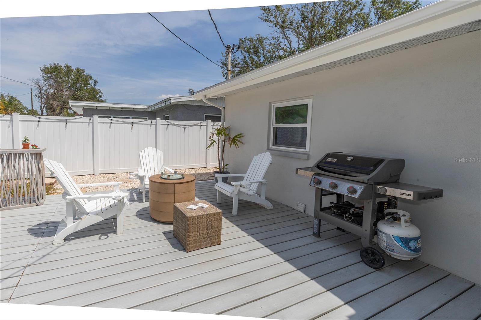 8347 41ST AVE N, ST PETERSBURG, FL, 33709