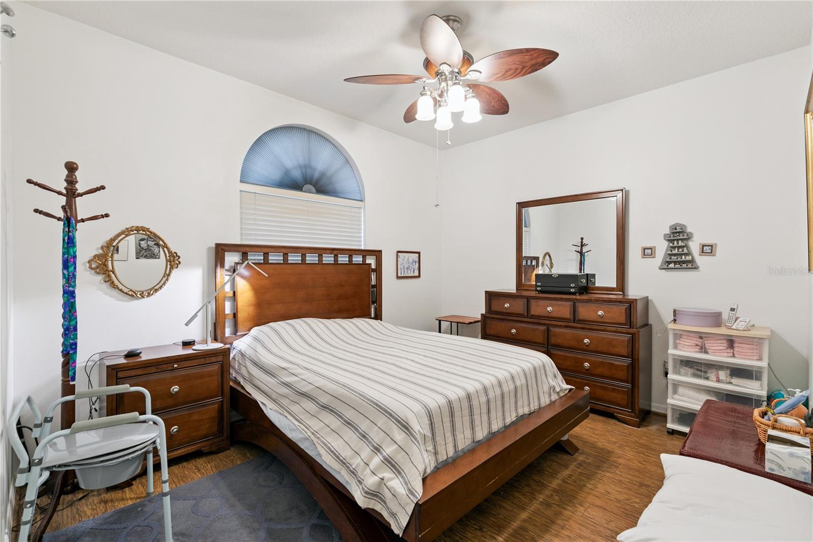 1674 CARILLON PARK DR, OVIEDO, FL, 32765