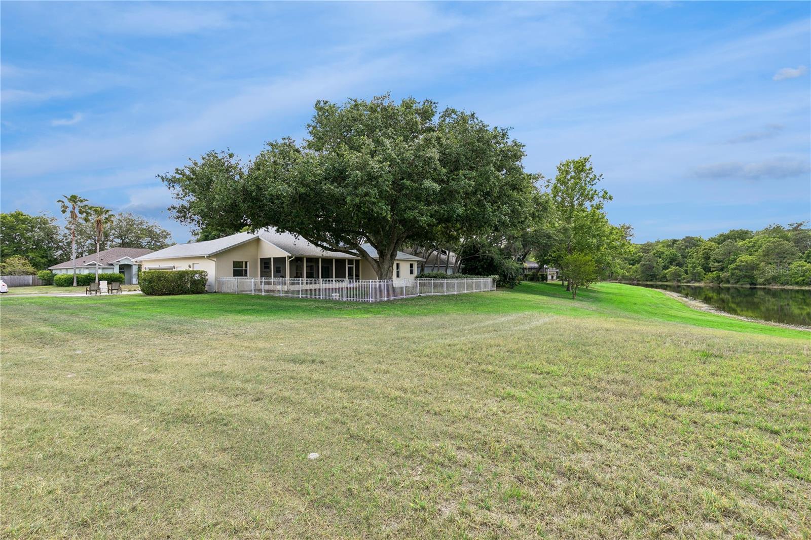 1674 CARILLON PARK DR, OVIEDO, FL, 32765