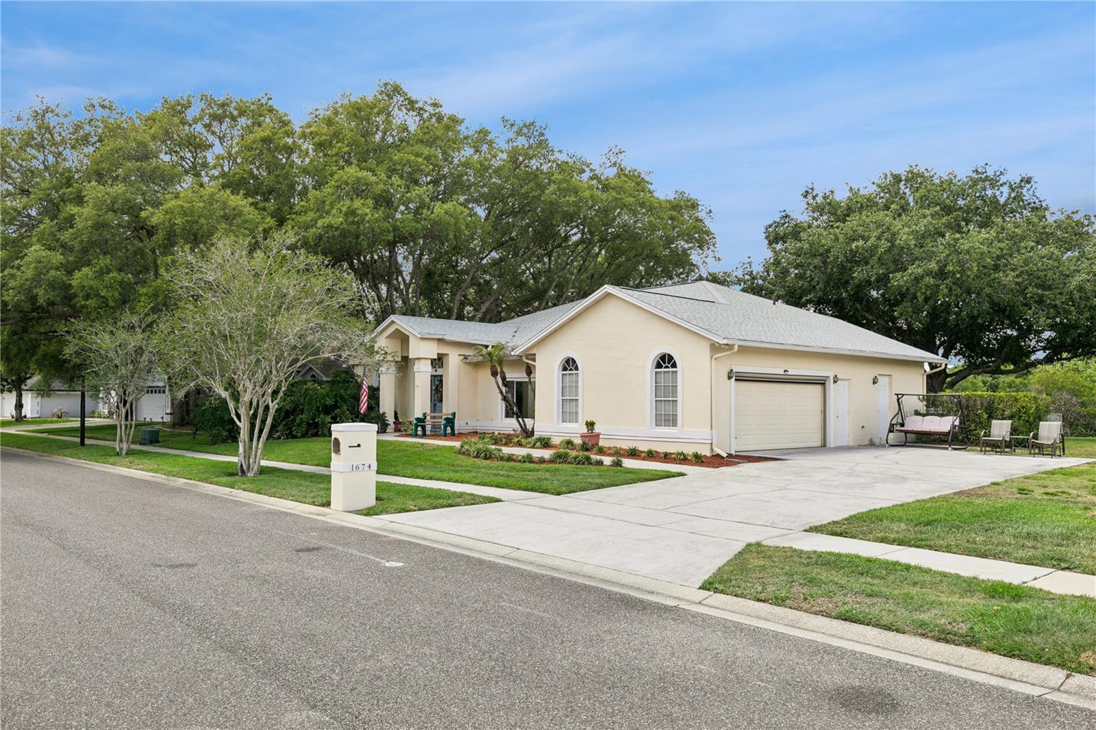 1674 CARILLON PARK DR, OVIEDO, FL, 32765