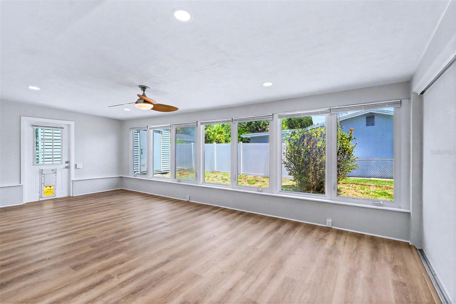 7901 3RD ST N, ST PETERSBURG, FL, 33702