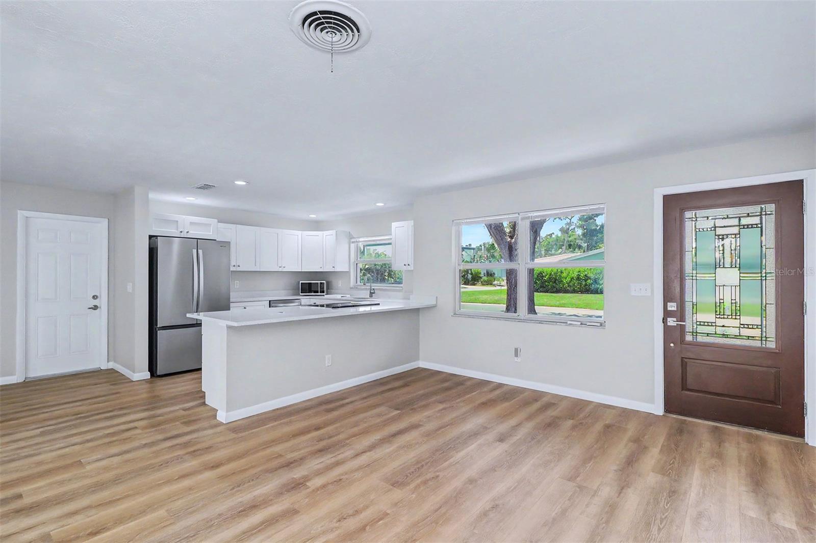 7901 3RD ST N, ST PETERSBURG, FL, 33702