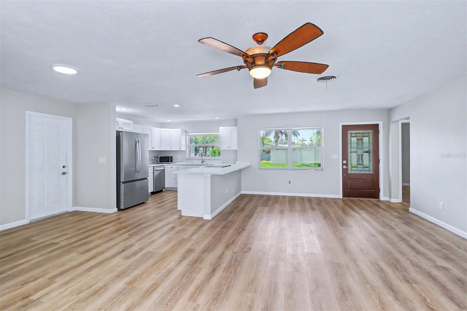 7901 3RD ST N, ST PETERSBURG, FL, 33702