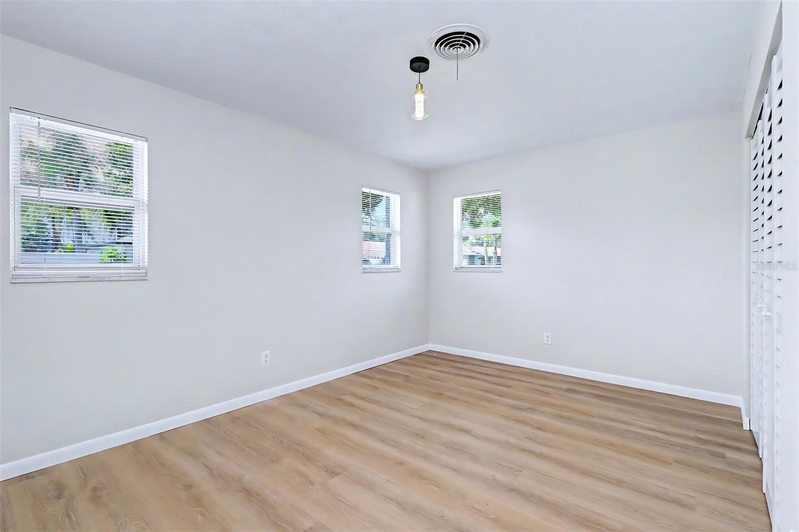 7901 3RD ST N, ST PETERSBURG, FL, 33702