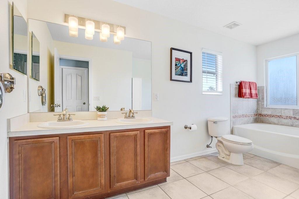 10602 BAMBOO ROD CIR, RIVERVIEW, FL, 33569