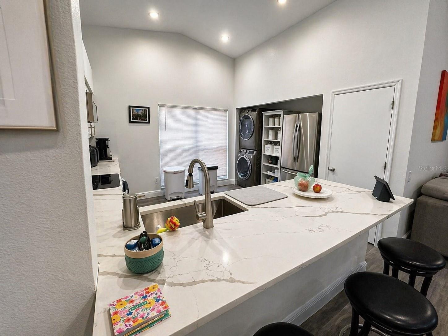 1208 TIGER WOOD CT, VALRICO, FL, 33596