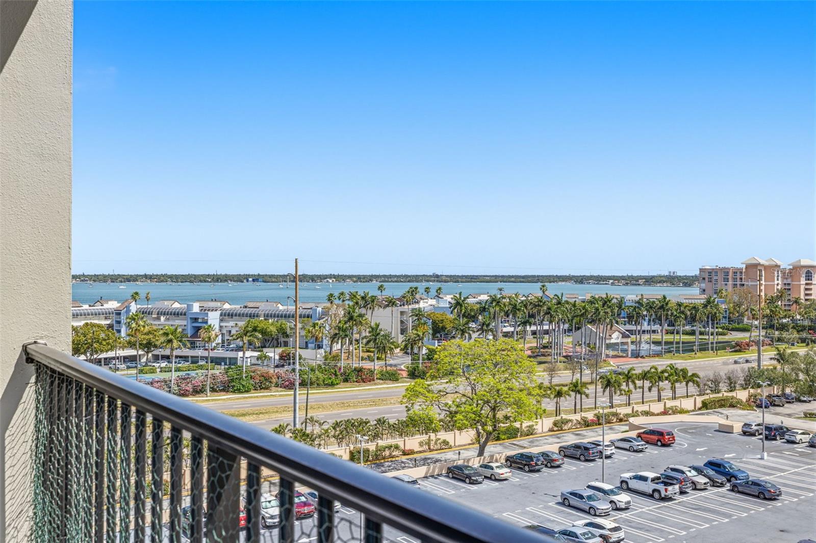 5220 BRITTANY DR S #901, ST PETERSBURG, FL, 33715