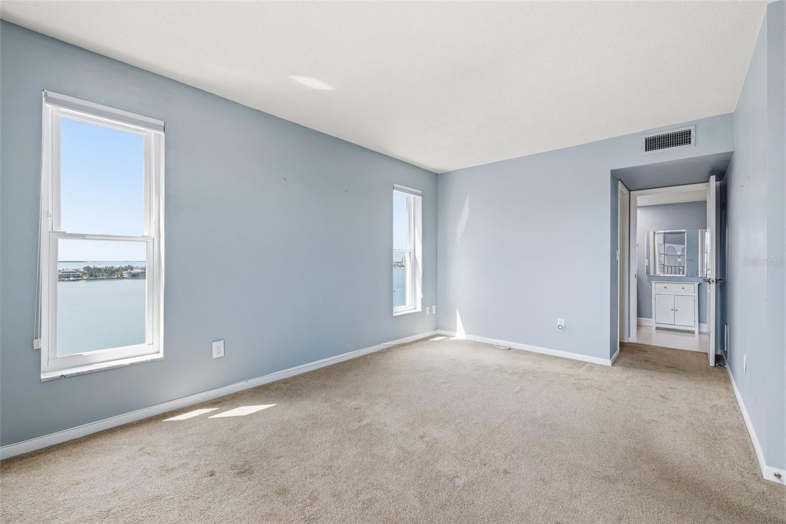 5220 BRITTANY DR S #901, ST PETERSBURG, FL, 33715