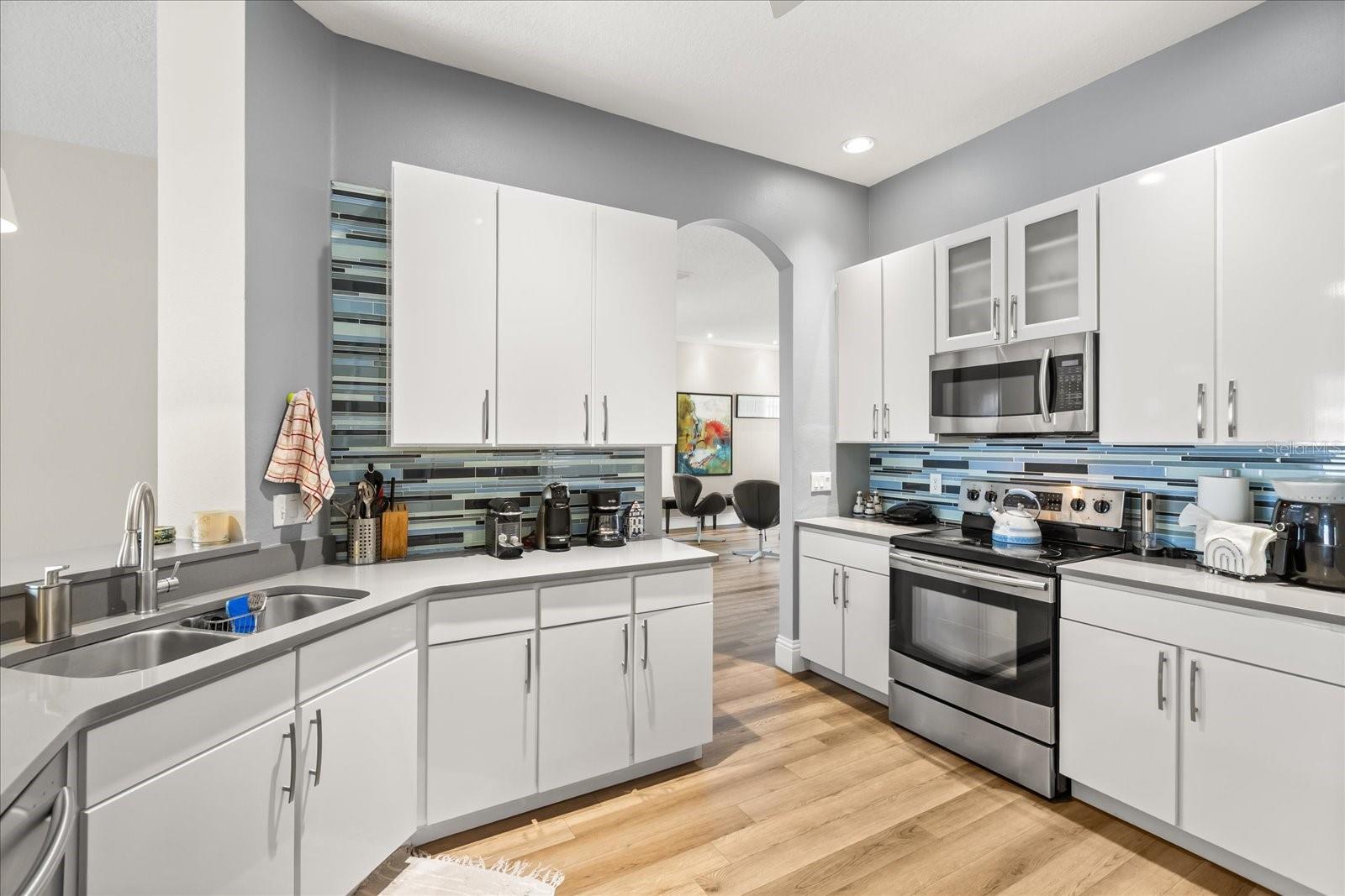 13010 ISLAMORADA DR, ORLANDO, FL, 32837