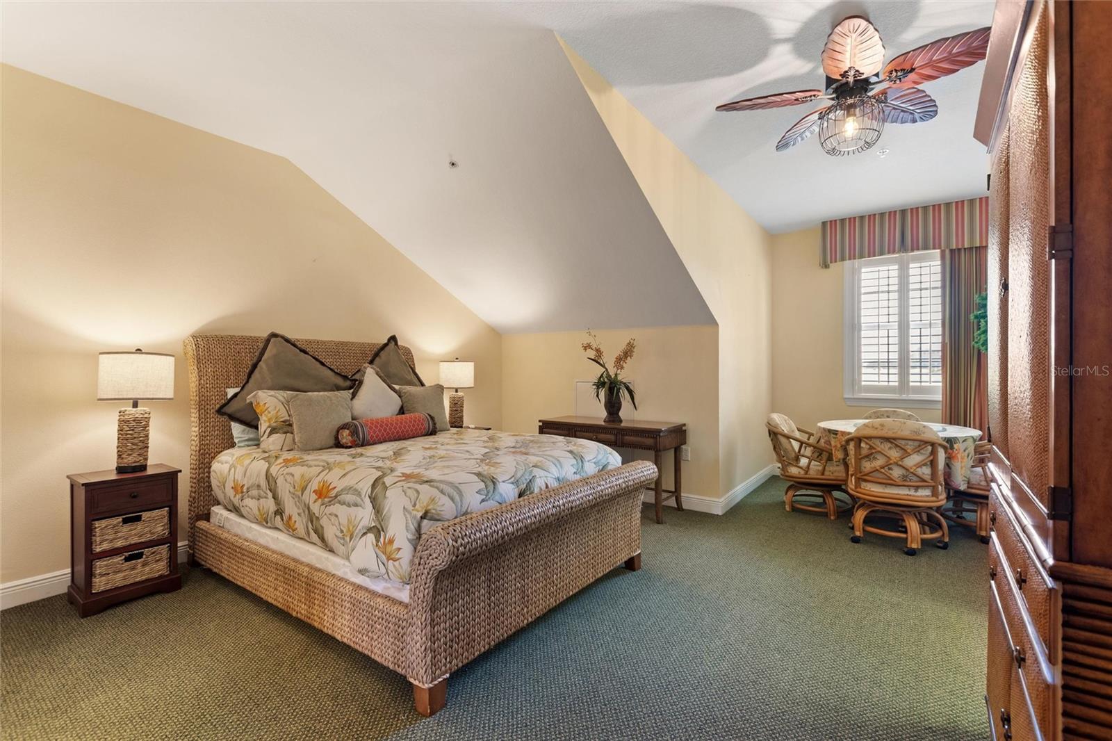 1593 HERITAGE CROSSING CT #G, REUNION, FL, 34747