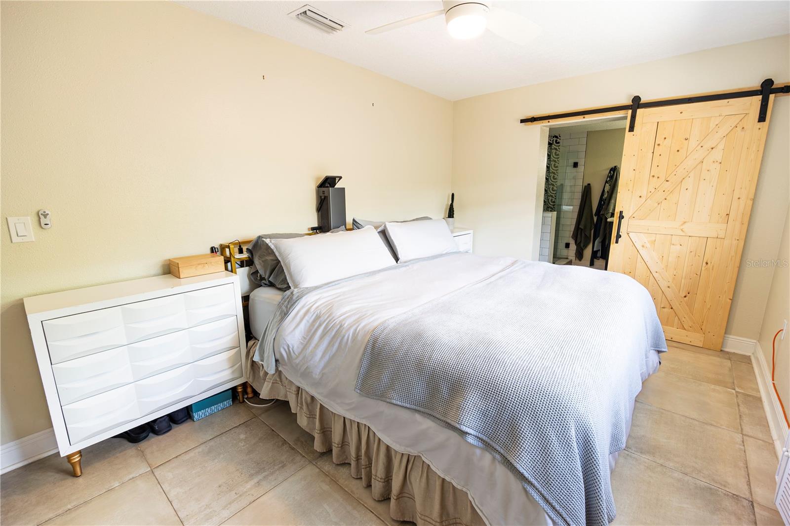 10904 N 15TH ST, TAMPA, FL, 33612