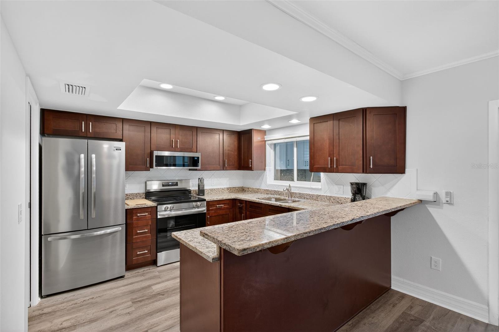 6660 CAPE HATTERAS WAY NE #2, ST PETERSBURG, FL, 33702