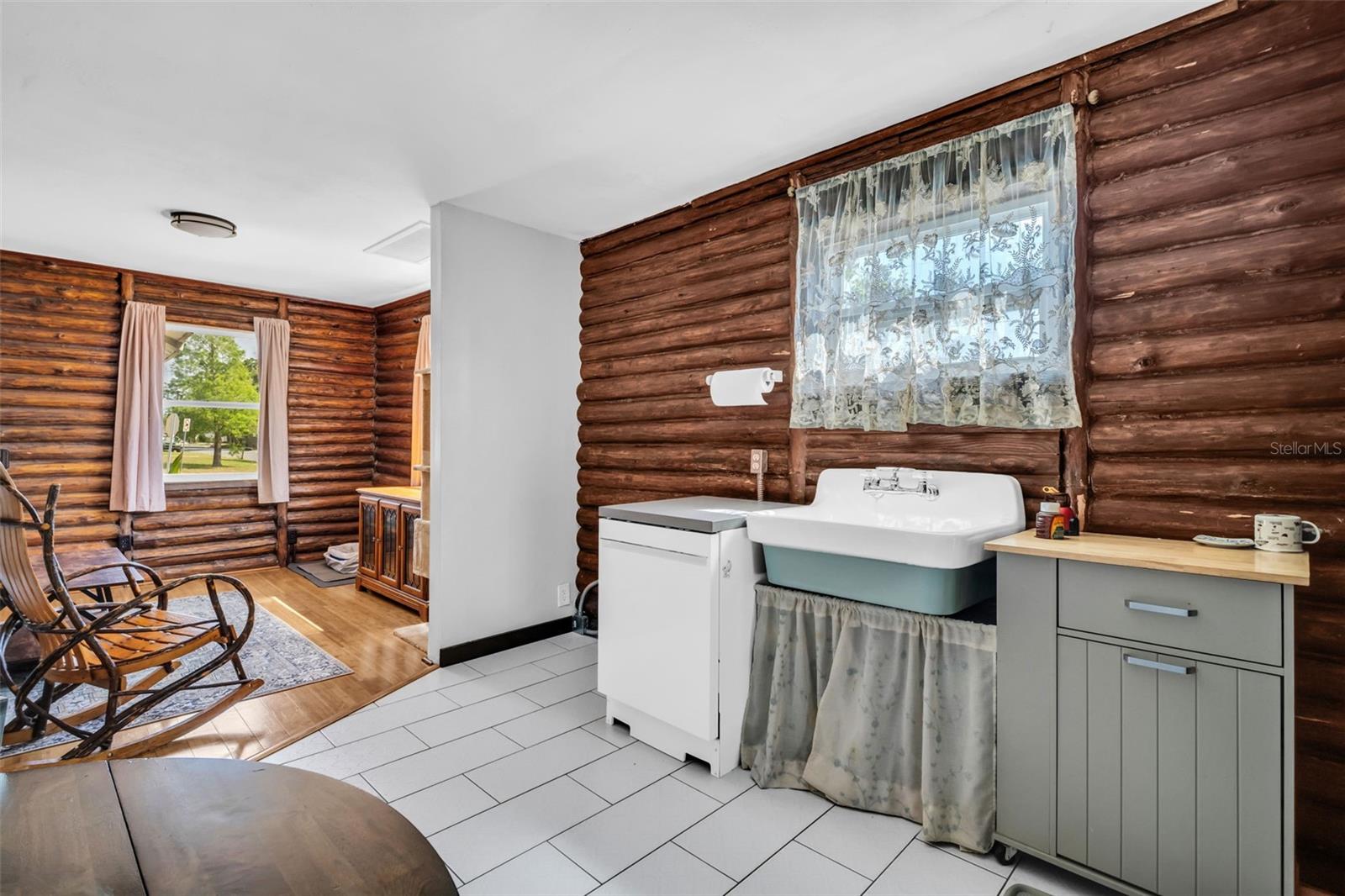 2600 26TH AVE N, ST PETERSBURG, FL, 33713