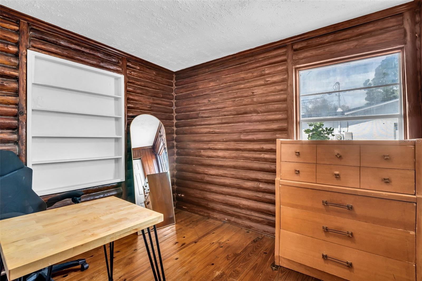 2600 26TH AVE N, ST PETERSBURG, FL, 33713