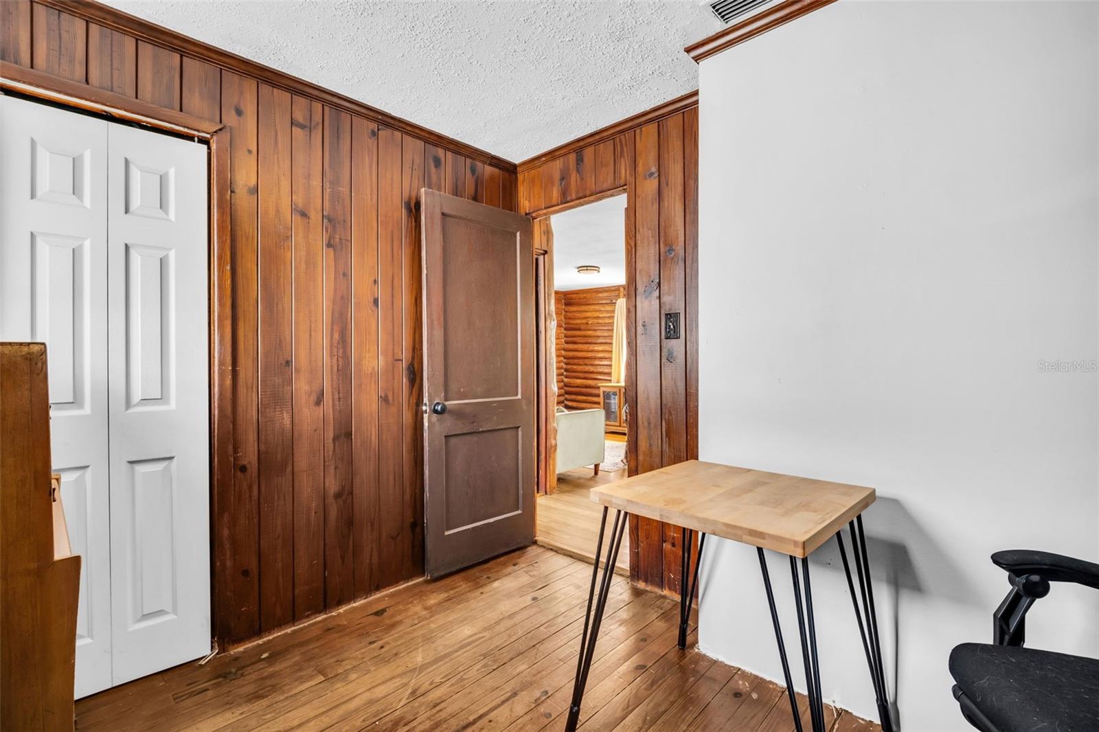 2600 26TH AVE N, ST PETERSBURG, FL, 33713