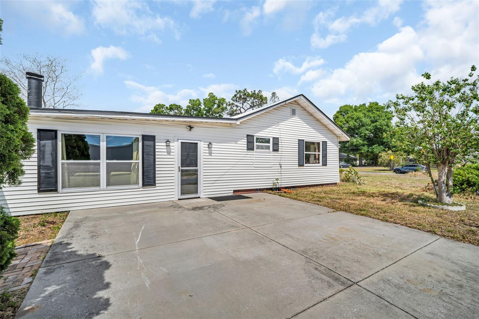 2600 26TH AVE N, ST PETERSBURG, FL, 33713