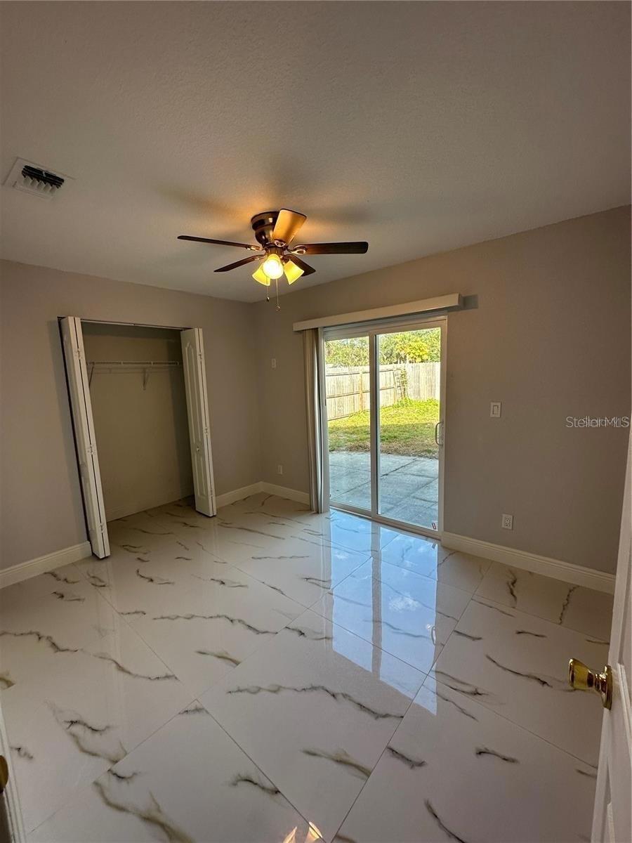 7813 LAKESHORE DR #A, TAMPA, FL, 33604