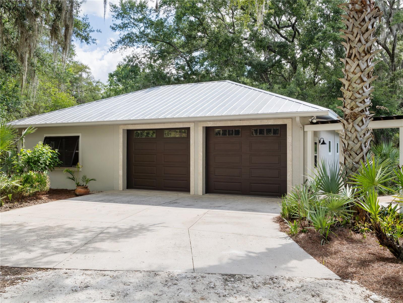 6043 LAKE ERIE RD, GROVELAND, FL, 34736