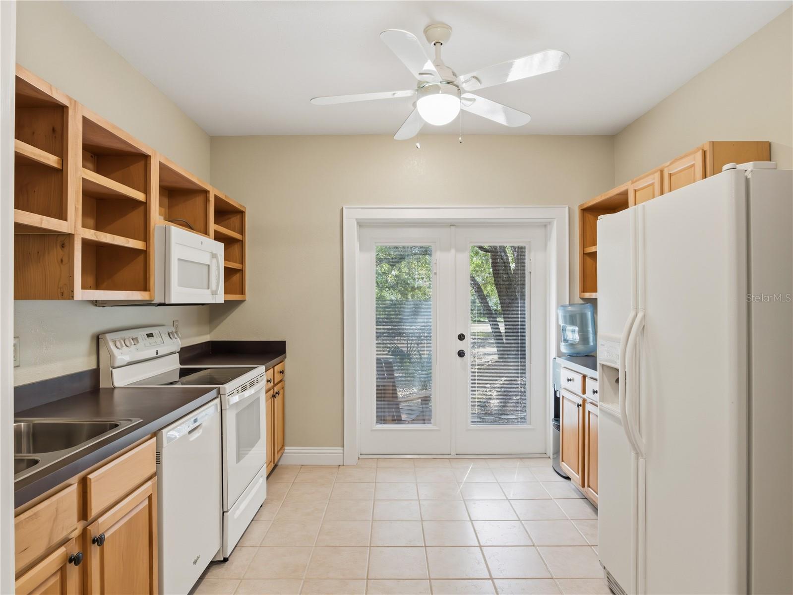 6043 LAKE ERIE RD, GROVELAND, FL, 34736