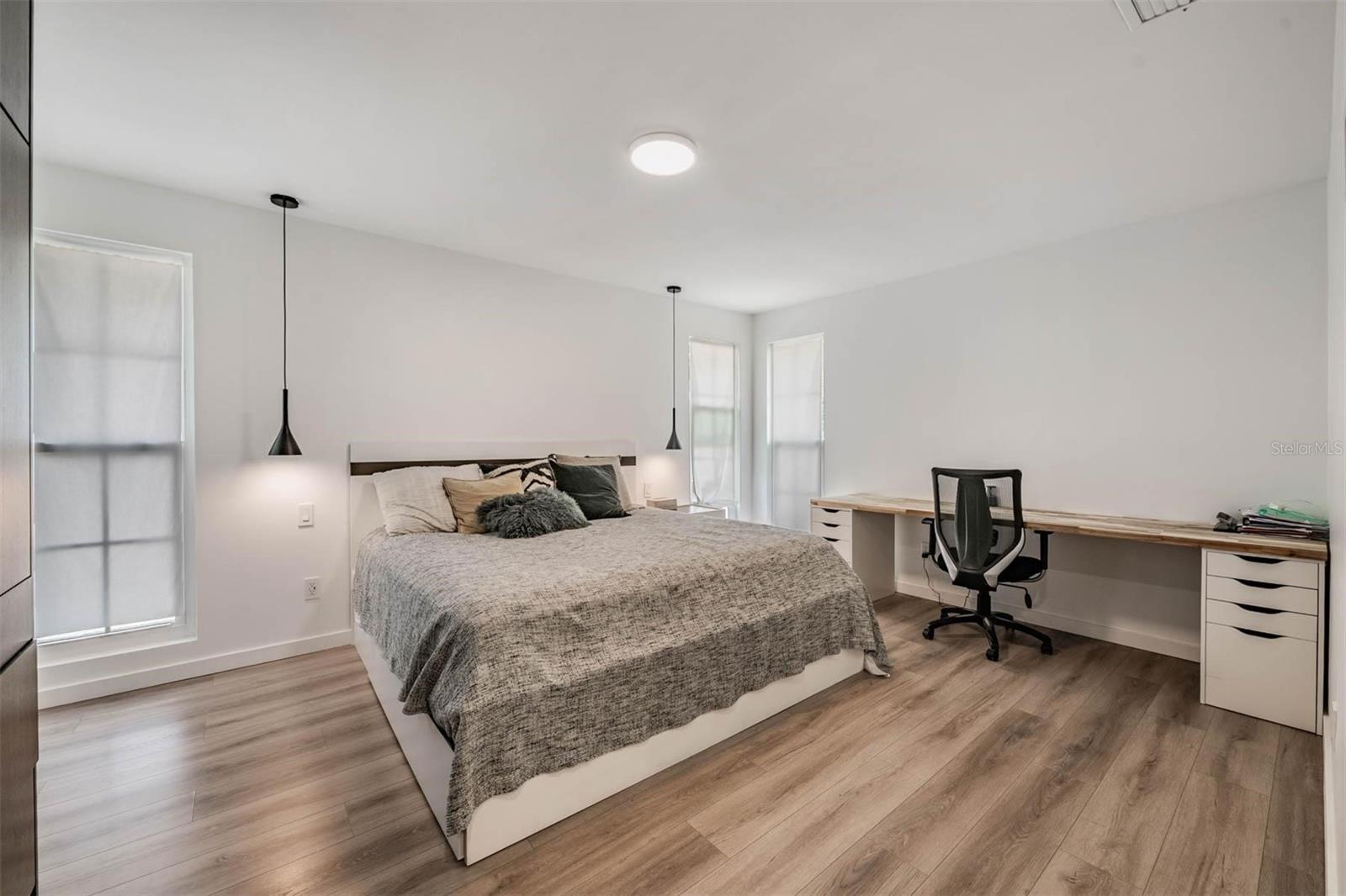 848 HILLSIDE DR, PALM HARBOR, FL, 34683