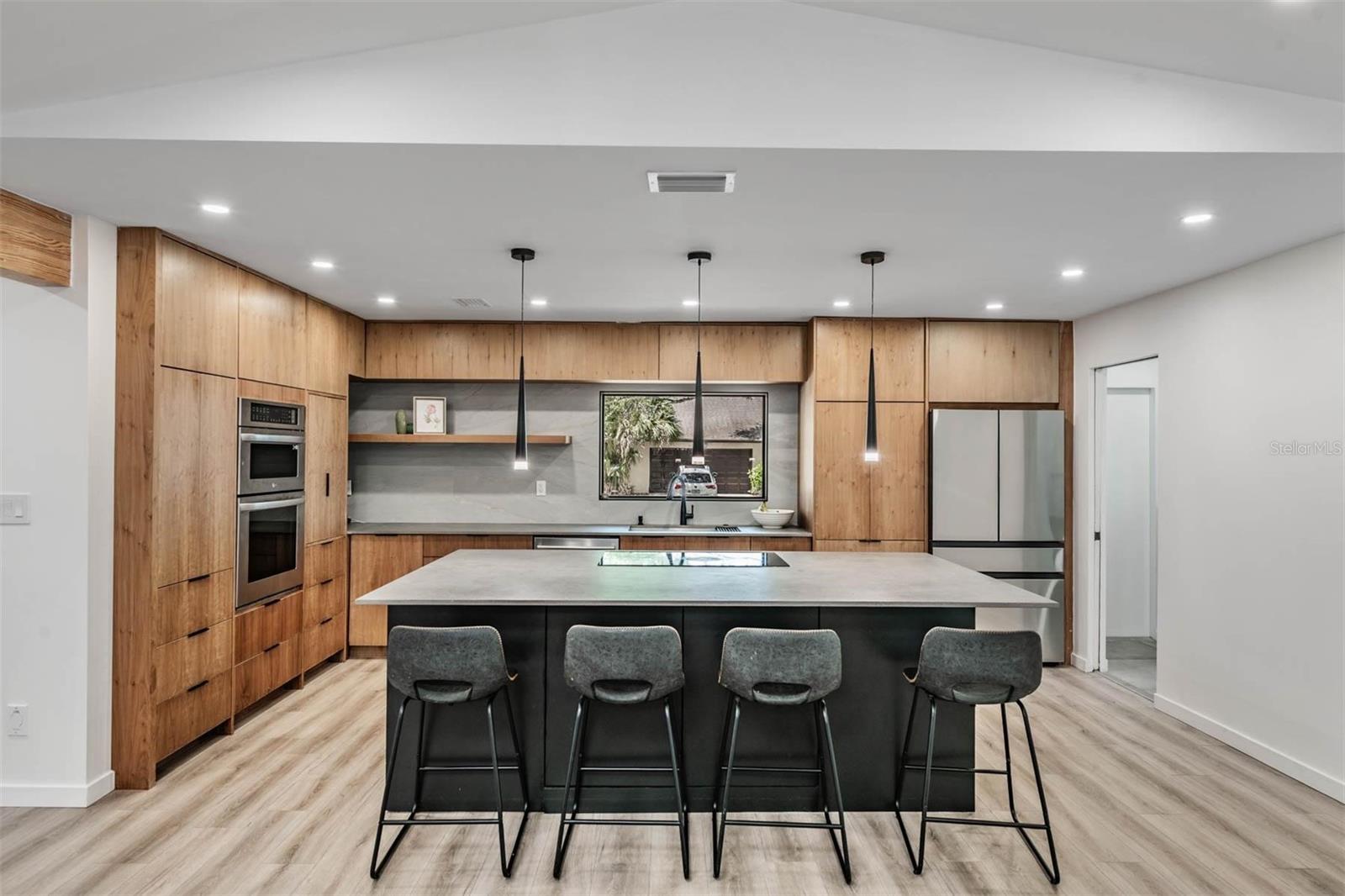 848 HILLSIDE DR, PALM HARBOR, FL, 34683