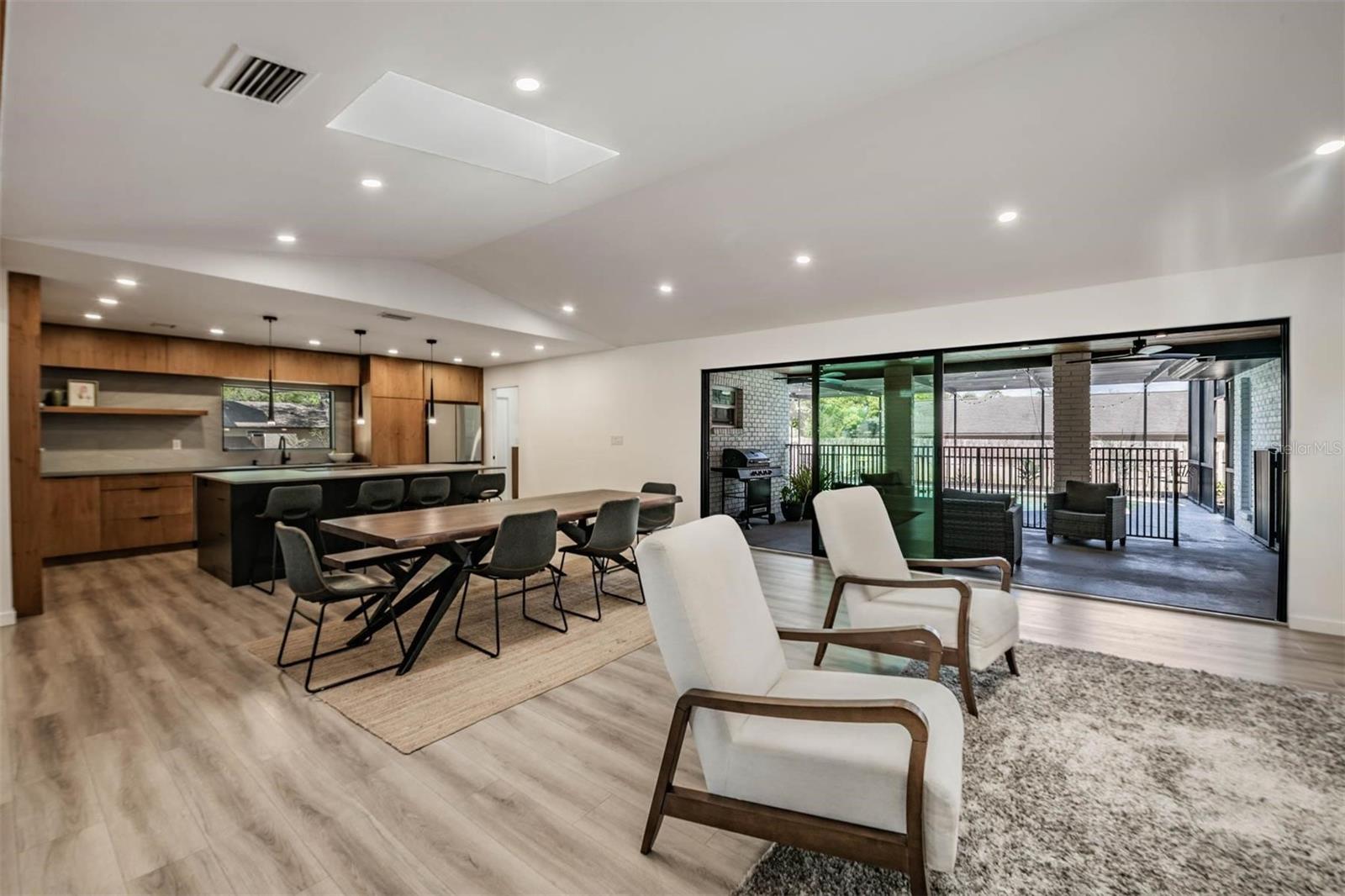 848 HILLSIDE DR, PALM HARBOR, FL, 34683