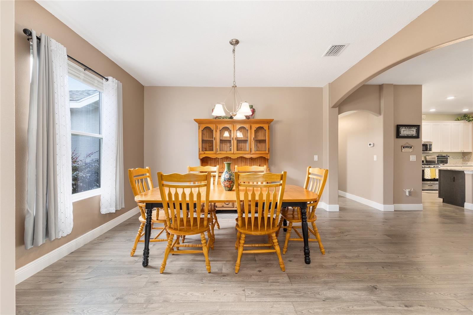 4258 JAMES RIVER CIR, LEESBURG, FL, 34748
