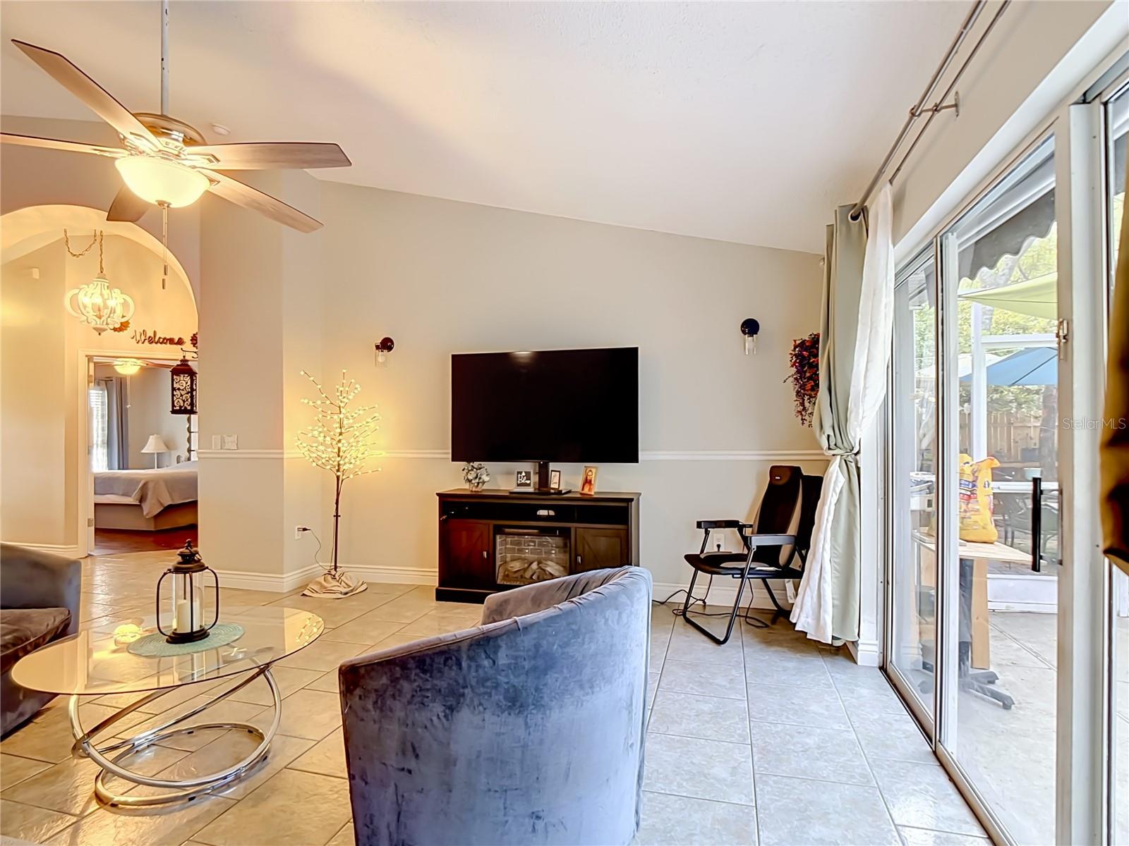 315 PINE LAKE VIEW DR, DAVENPORT, FL, 33837