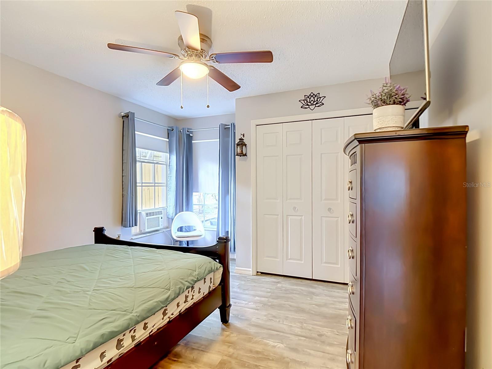 315 PINE LAKE VIEW DR, DAVENPORT, FL, 33837