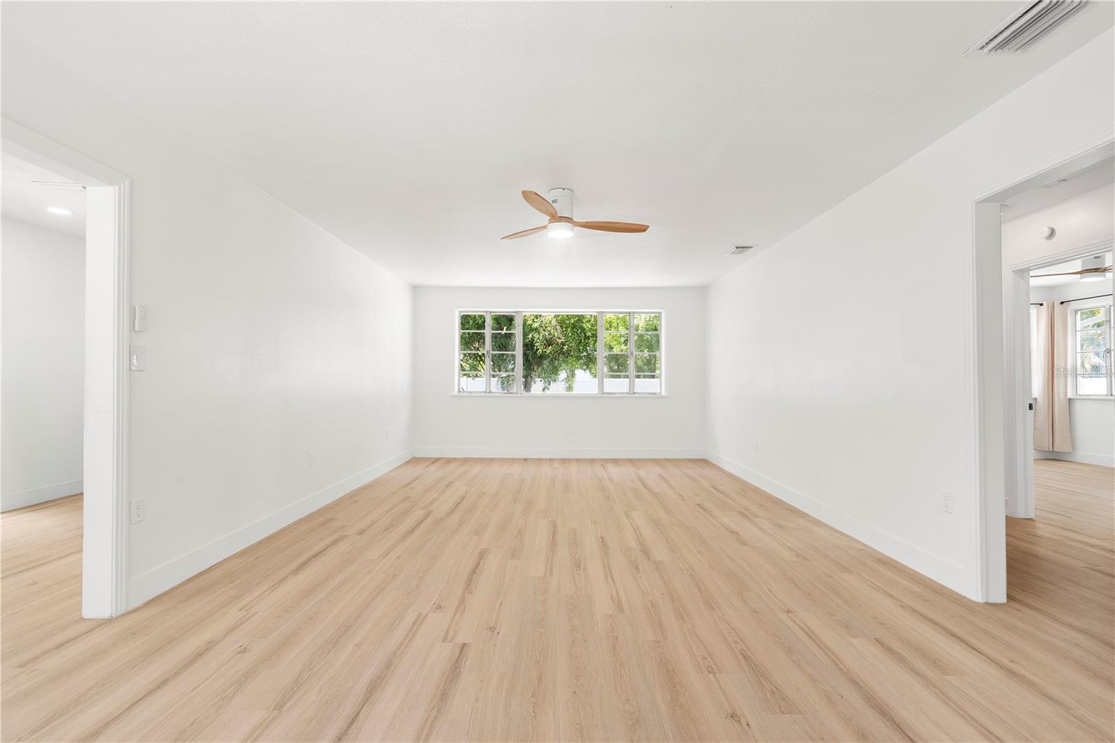 2002 VIRGINIA DR, BRADENTON, FL, 34205