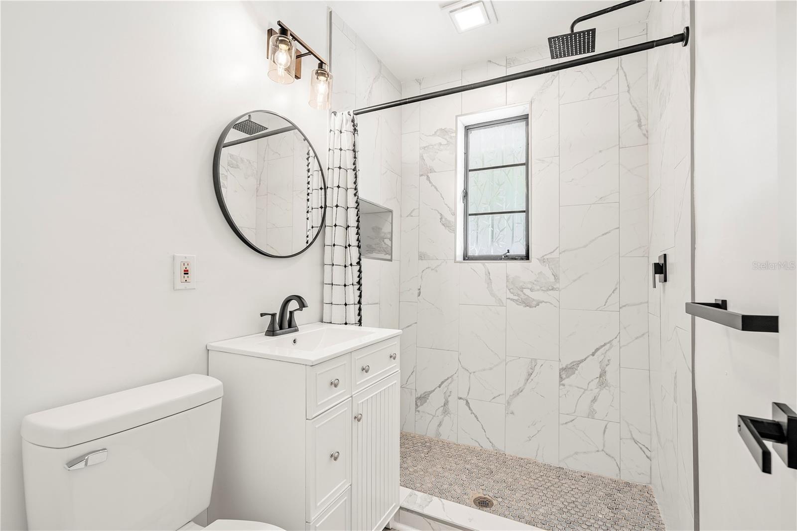 2002 VIRGINIA DR, BRADENTON, FL, 34205