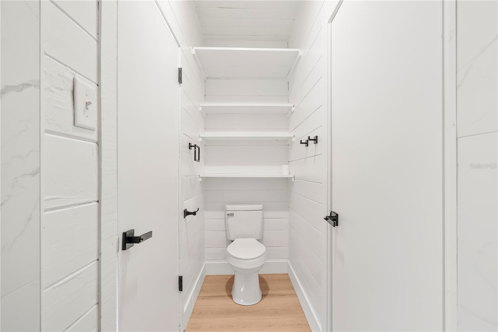 2002 VIRGINIA DR, BRADENTON, FL, 34205