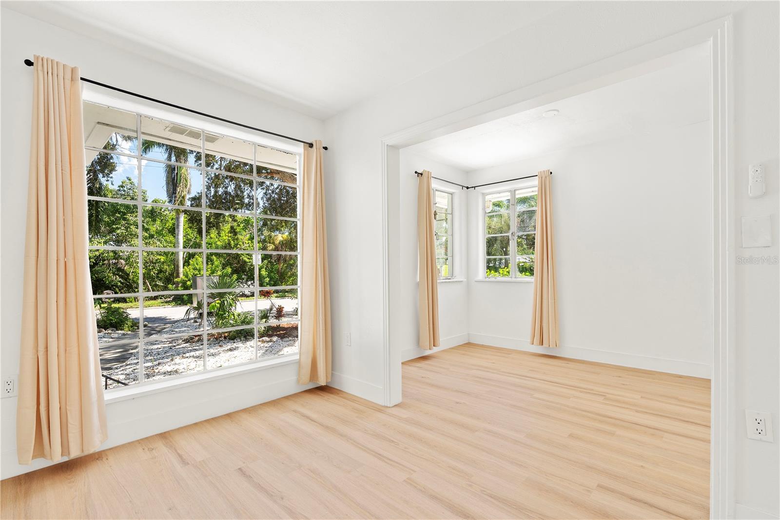 2002 VIRGINIA DR, BRADENTON, FL, 34205