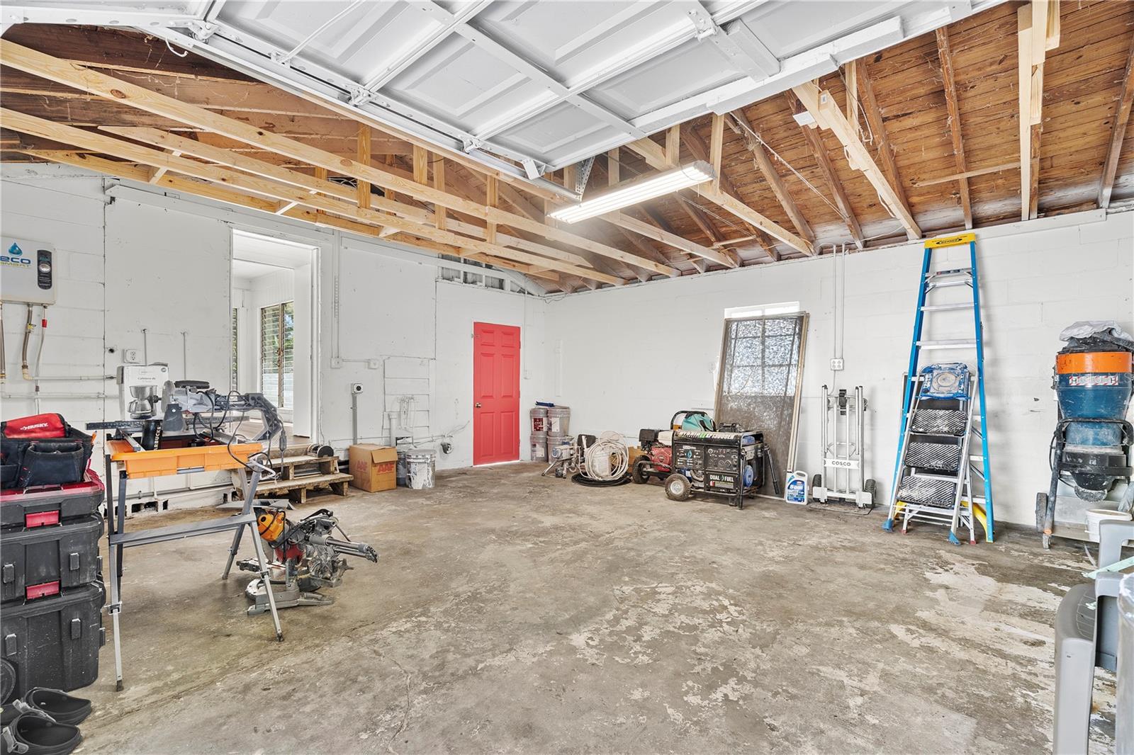 2002 VIRGINIA DR, BRADENTON, FL, 34205