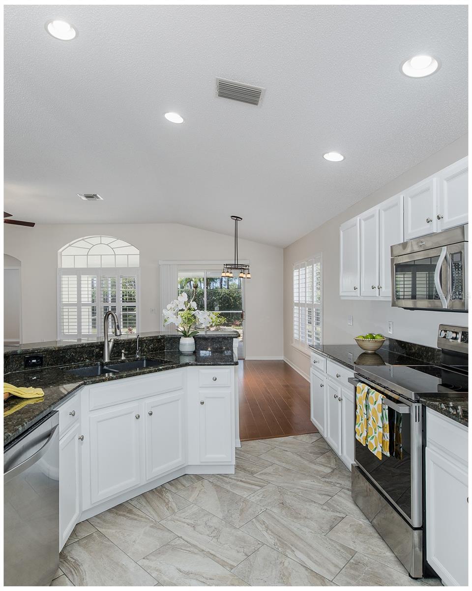 11428 HIDDEN COVE CT, NEW PORT RICHEY, FL, 34655