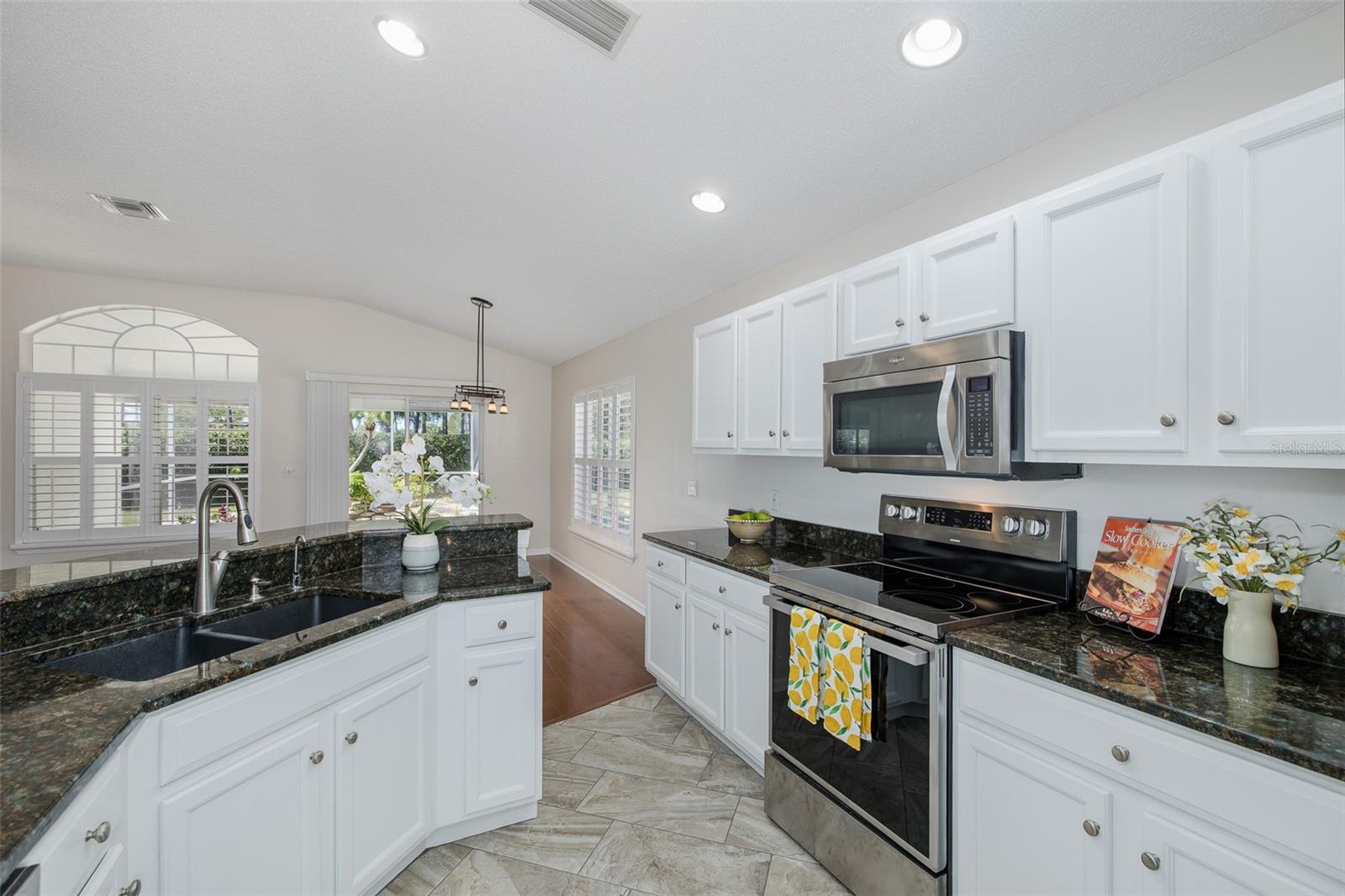 11428 HIDDEN COVE CT, NEW PORT RICHEY, FL, 34655