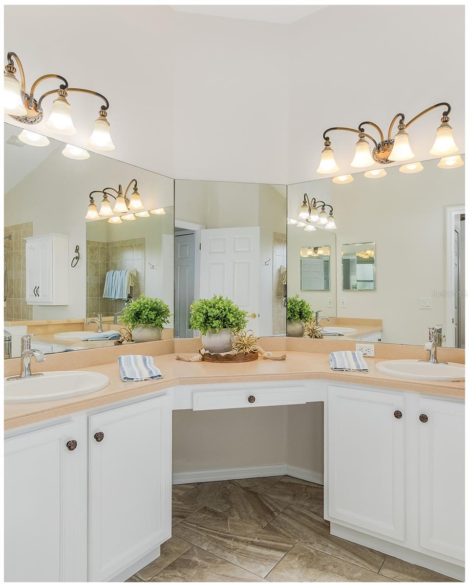 11428 HIDDEN COVE CT, NEW PORT RICHEY, FL, 34655