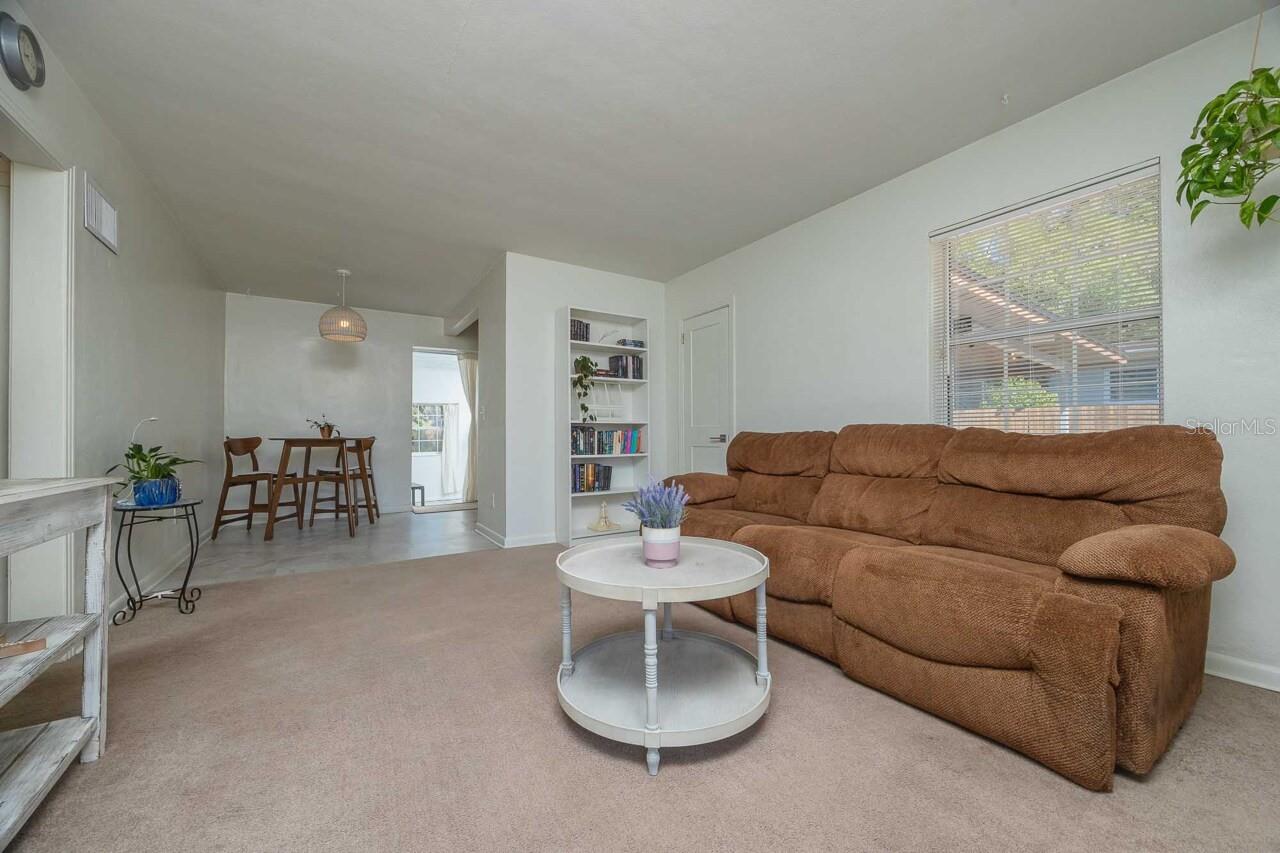 2964 ALONSO RD, JACKSONVILLE, FL, 32216