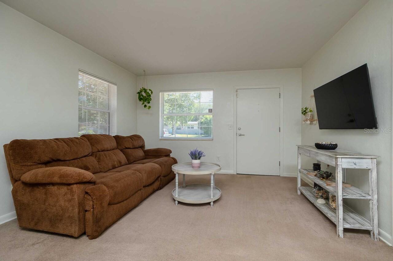 2964 ALONSO RD, JACKSONVILLE, FL, 32216