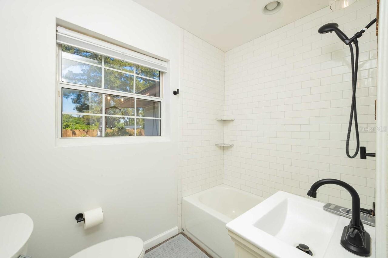 2964 ALONSO RD, JACKSONVILLE, FL, 32216