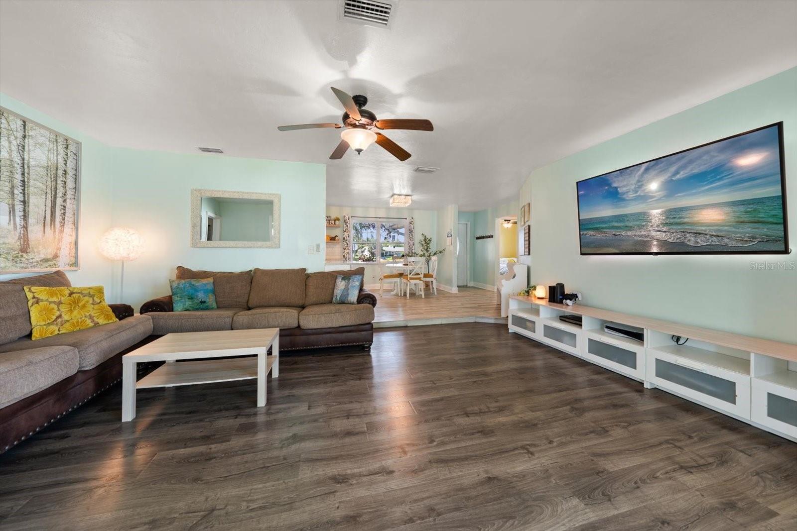 13497 100TH AVE, SEMINOLE, FL, 33776