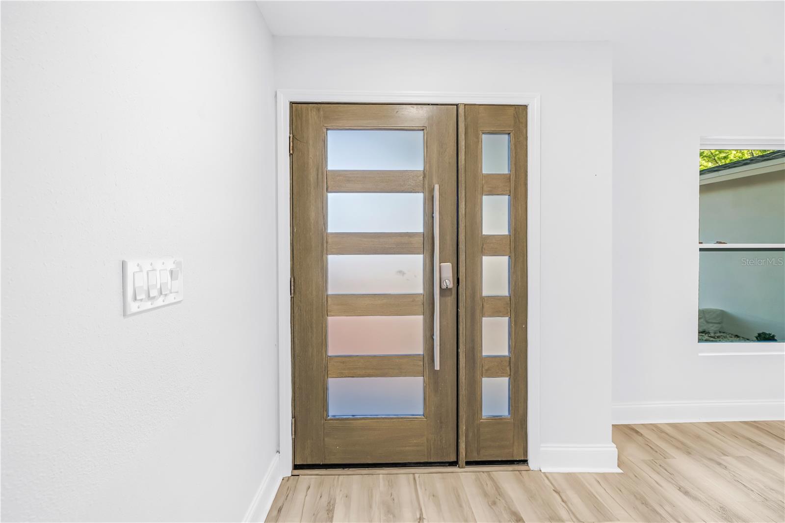 2161 NE HILLWOOD CT, CLEARWATER, FL, 33763