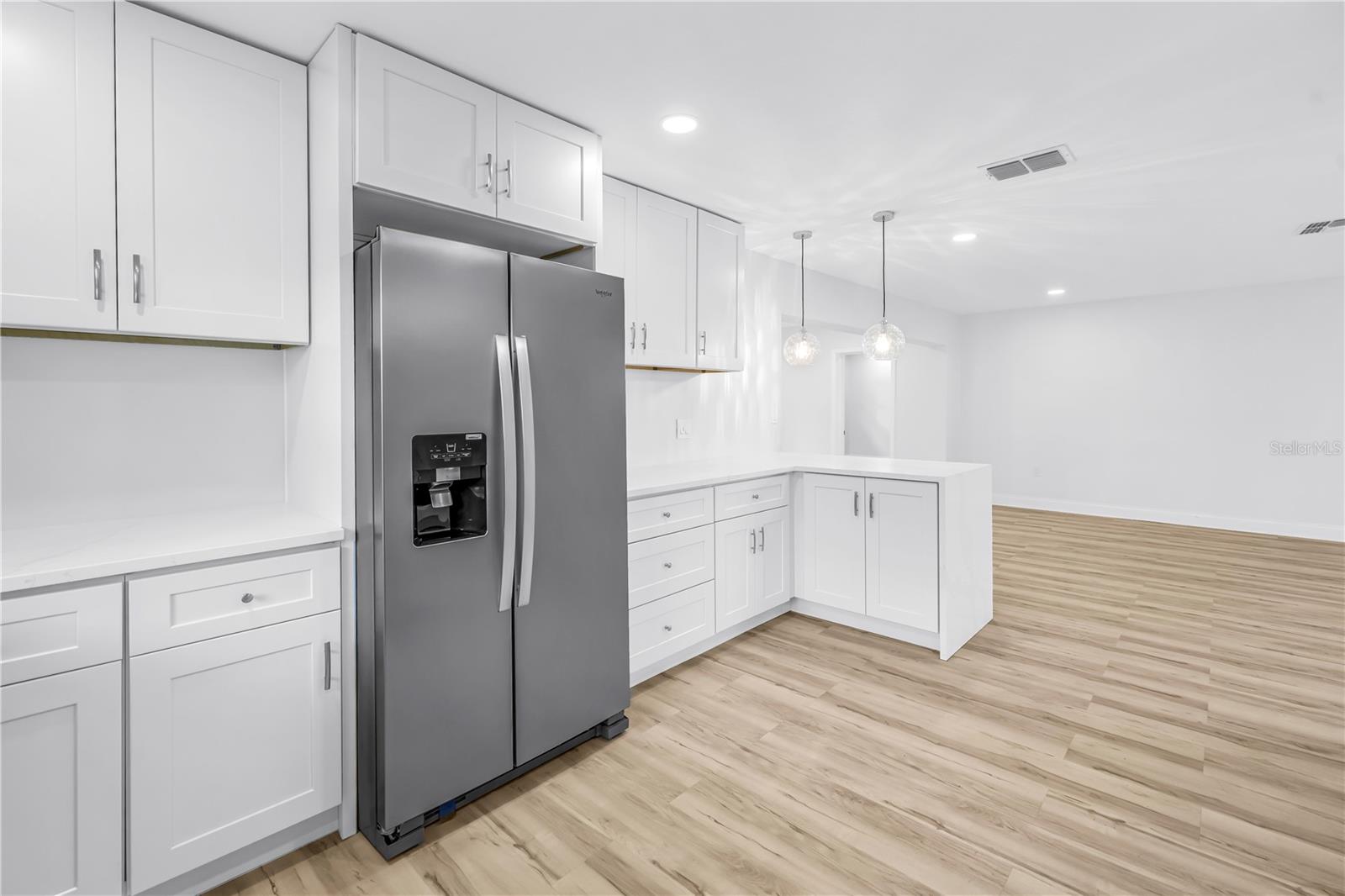 2161 NE HILLWOOD CT, CLEARWATER, FL, 33763